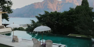 Deniz Manzaralı Villalar