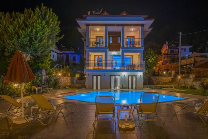 Triplex Villa Dream 1