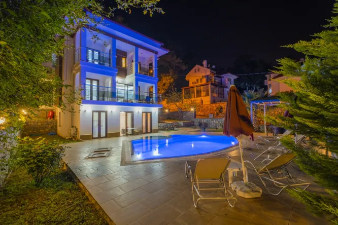 Hisarönü'nde Kiralık Lüx Triplex Villa Dream 2